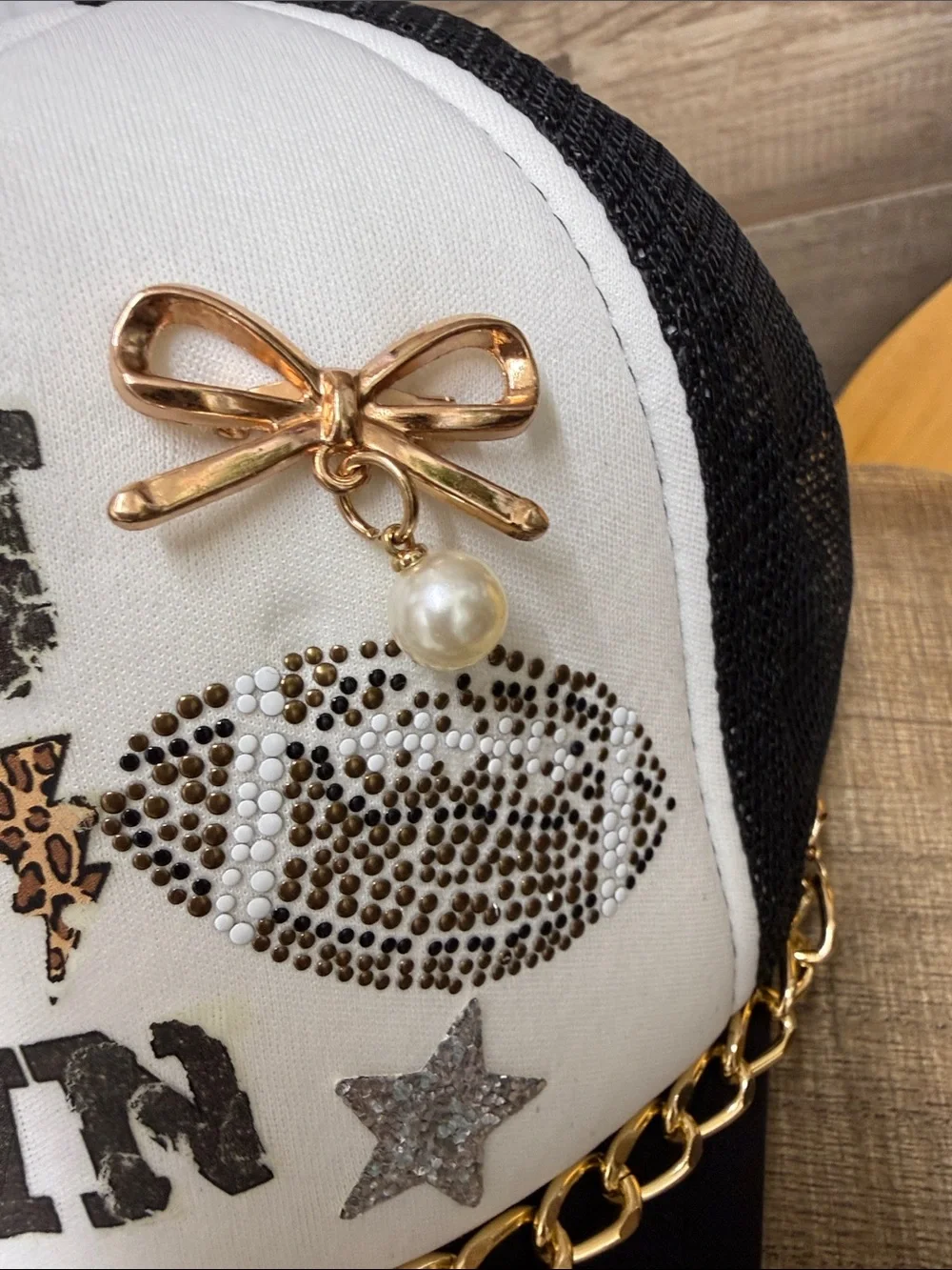 Trucker hat. Touchdown Glitter Star Baseball Cap - Gold & Black